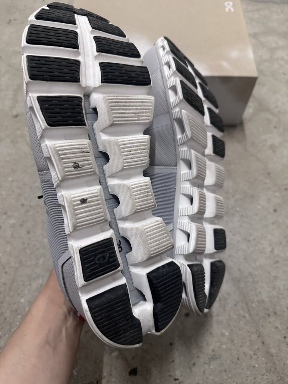 On Cloud 5 Waterproof Sneakers Glacier & White - Picture 9 of 10
